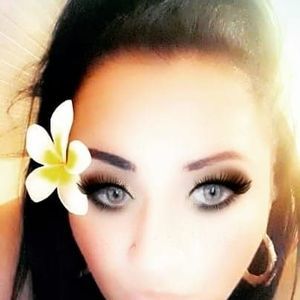 Meet your Posher, Courtney